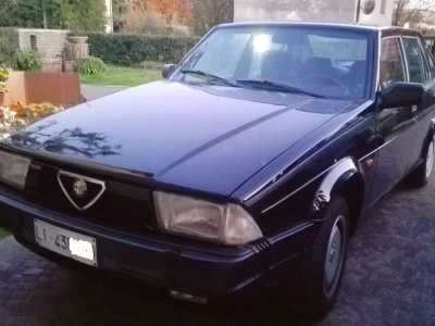 Gli estimatori delle youngtimer sono diventati sempre pi� numerosi, tanto da aver creato forum e pagine web in cui quotidianamente si scambiano consigli e opinioni. 
Samuele ad esempio ha acquistato un�Alfa Romeo 75, prodotta tra il 1985 e il 1993: la desiderava sin da bambino e adesso l�apprezza per l�affidabilit� e il piacere di guida